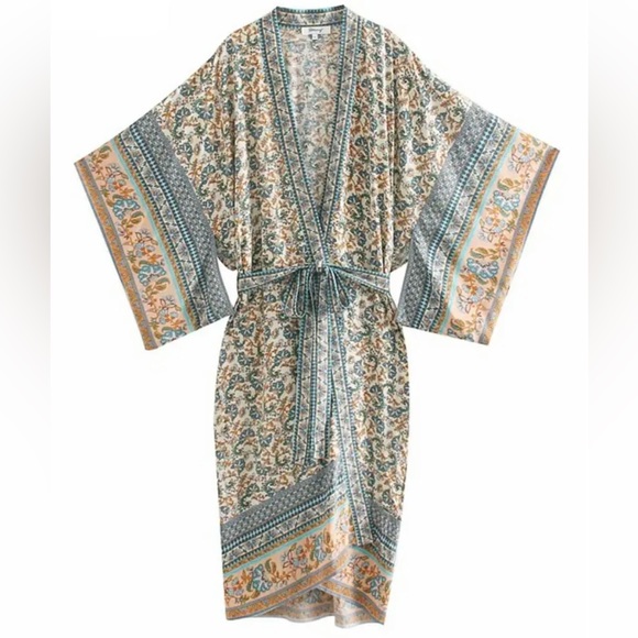 Tops - Boho Kimono beach bikini cover up cream blue batwing floral cardigan NWT